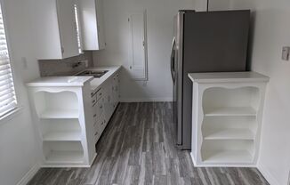 1 bed, 1 bath, 700 sqft, $2,295