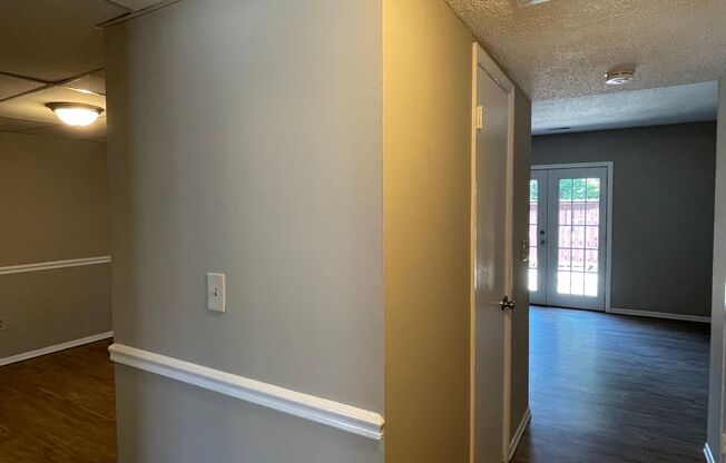 SW - Updated Townhome.  New Flooring, Just Painted, FP, Fenced Patio!