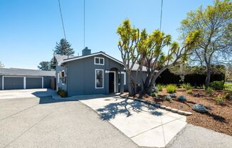 BRIGHT, OPEN LAYOUT SUNNYVALE HOME ||