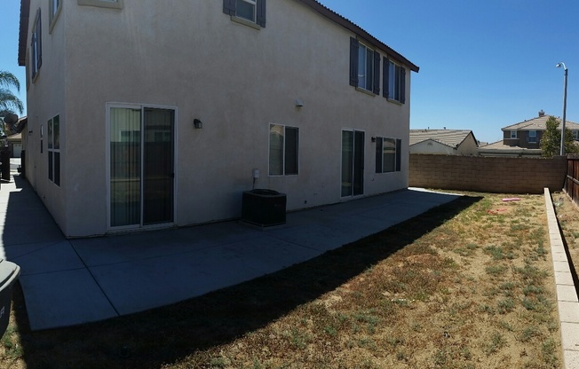 4 Bedroom / 4 Bathroom Perris Home