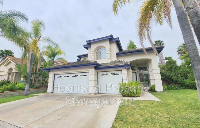 13758 ESPRIT AVE