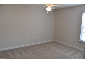 2 beds, 2 baths, $1,300