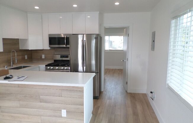 1 bed, 1 bath, $2,495