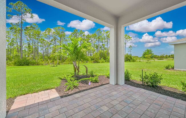 NOW AVAILABLE - * New Construction* Single Family Home in North Fort Myers