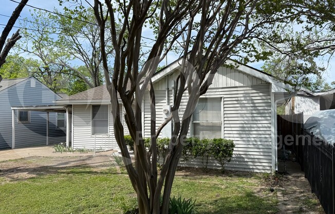 7047 REDBUD DR