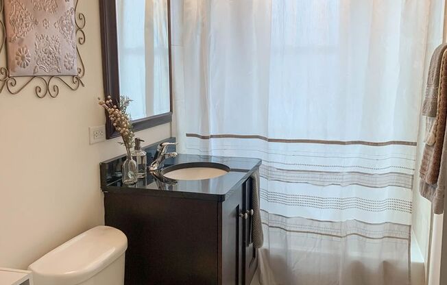 1 bed, 1 bath, 449 sqft, $2,135, Unit 3812S-2N