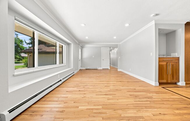 Charming 3-Bedroom Home in Lakewood, CO