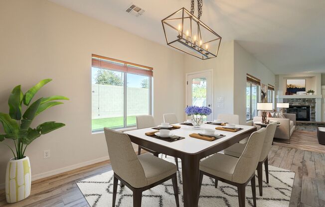Spacious 5 Bedroom Home for Rent!