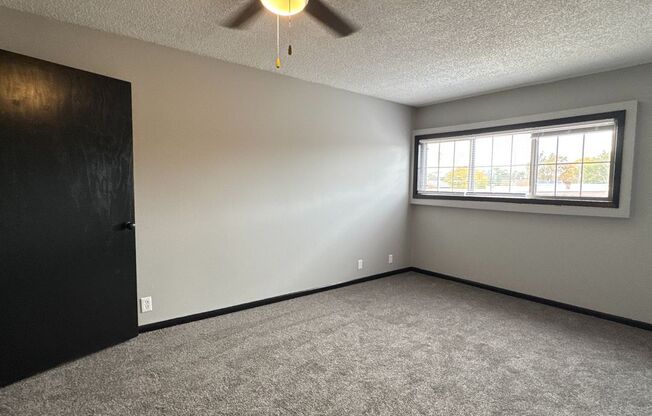 1 bed, 1 bath, $775, Unit 19