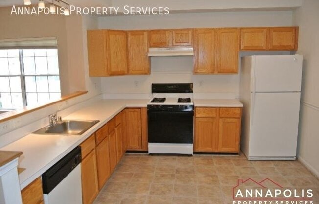2320 SANDY WALK WAY