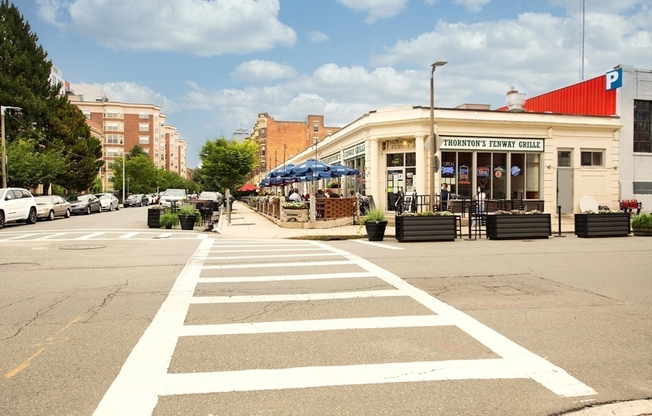 2 beds, 1 bath, 854 sqft, $3,600, Unit 4-G