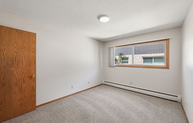 1 bed, 1 bath, 605 sqft, $1,075, Unit 705-301
