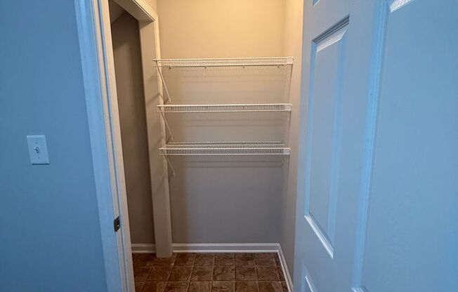 2 beds, 2 baths, $900, Unit 348D