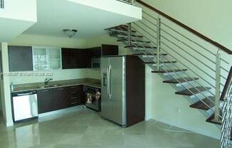 41 SE 5th St
