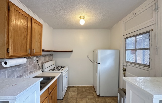 2332 Spaulding