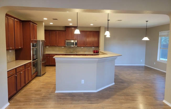 10919 FOX CRES