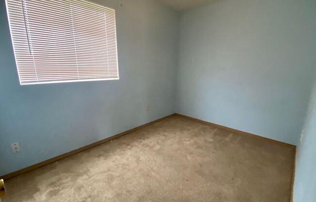 2 beds, 1 bath, $1,550