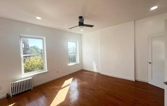 3 beds, 3 baths, 1,954 sqft, $7,000, Unit 2