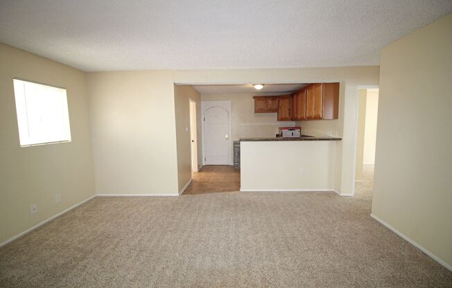 2 beds, 1 bath, $2,400