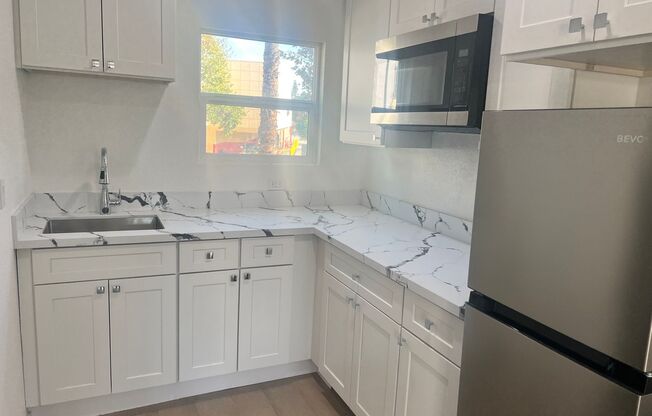 Studio, 1 bath, 310 sqft, $1,458, Unit B-315- 113