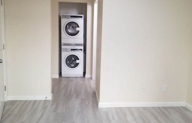 3 beds, 2 baths, 1,000 sqft, $2,475, Unit 9648-01