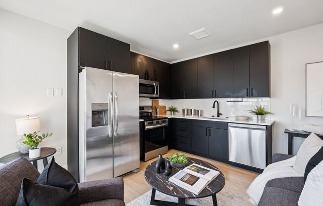 2 beds, 1 bath, 779 sqft, $1,750, Unit 105