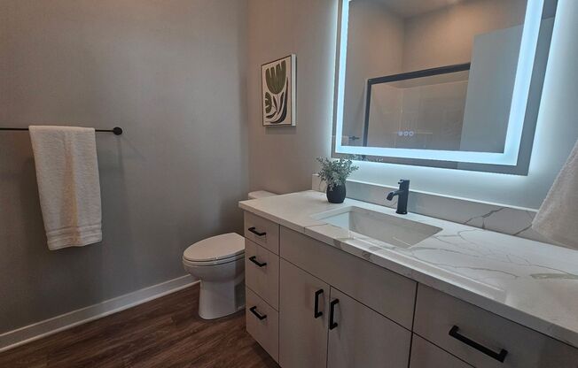 2 beds, 2 baths, 1,306 sqft, $2,100, Unit 201
