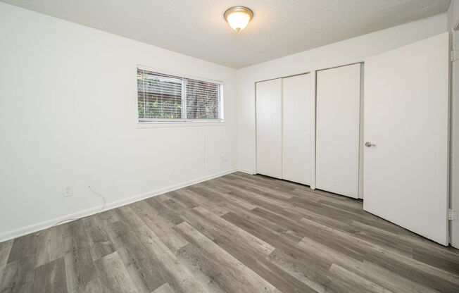 1 bed, 1 bath, 656 sqft, $875, Unit 18