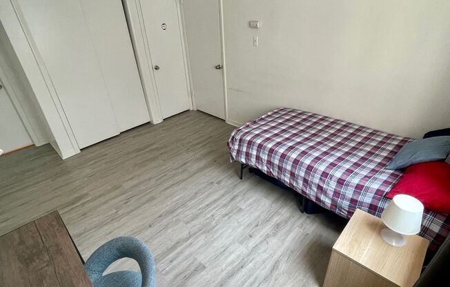 Cute West Campus Condo