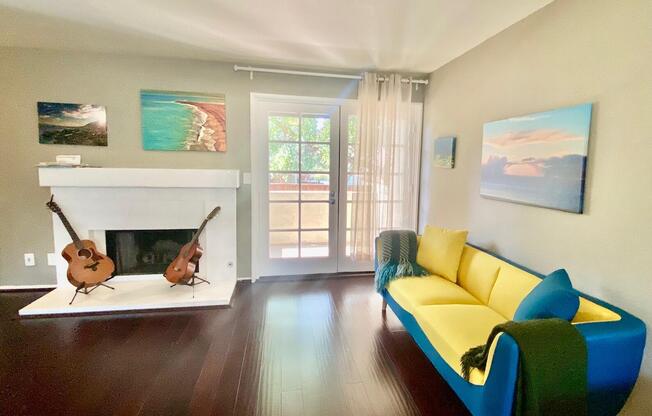 802 MAGNOLIA AVE