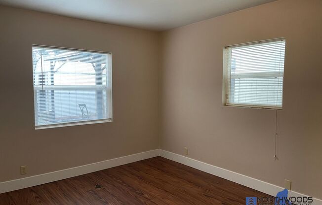 3 beds, 1 bath, $1,700