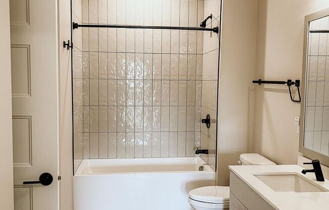 1 bed, 1 bath, 918 sqft, $2,495, Unit 206