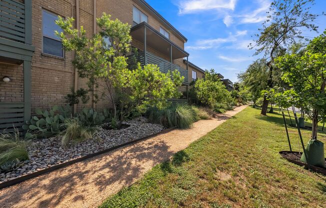 1 bed, 1 bath, 540 sqft, $1,214, Unit OPA-109