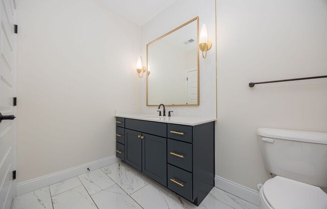 2 beds, 2 baths, 1,262 sqft, $2,200, Unit 302