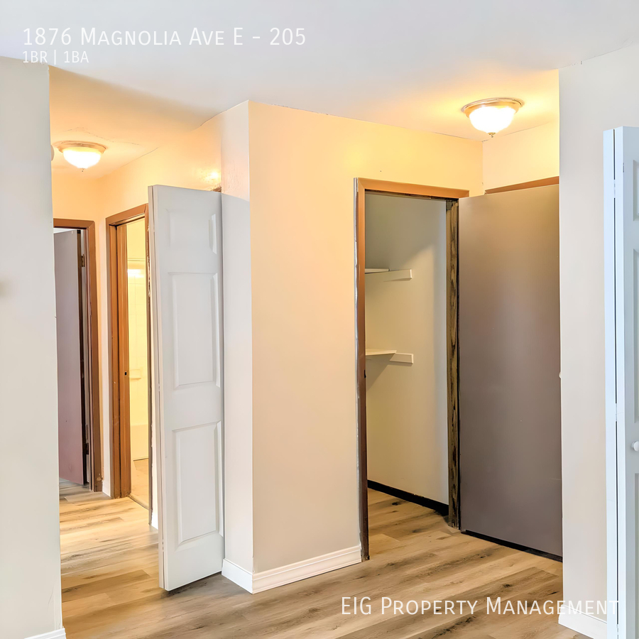 1876 Magnolia Ave E