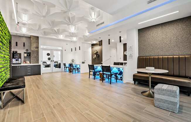 Welcome to The Palms on Main Apartments in Downtown Columbia