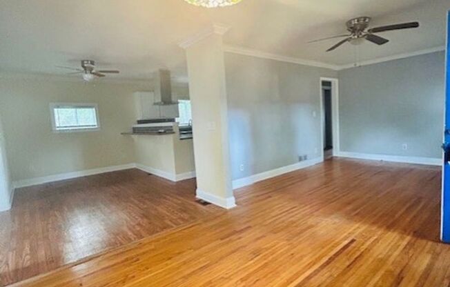 Three Bedroom Single Family Home!