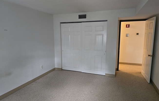 1 bed, 2 baths, 1,400 sqft, $2,200, Unit 203