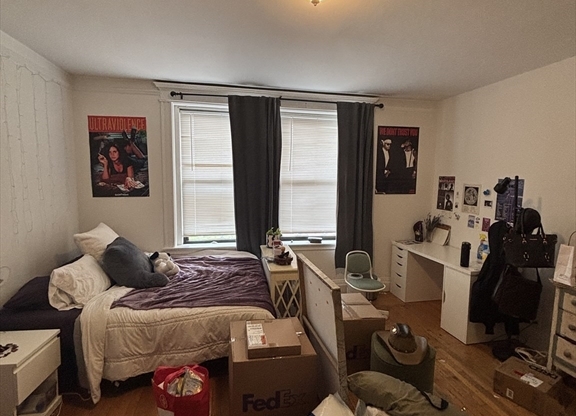 2 beds, 1 bath, 715 sqft, $3,500, Unit 705