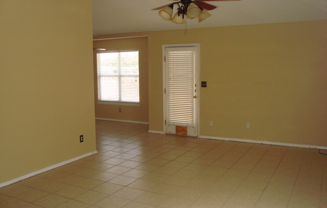Northeast El Paso 3bed/2bath