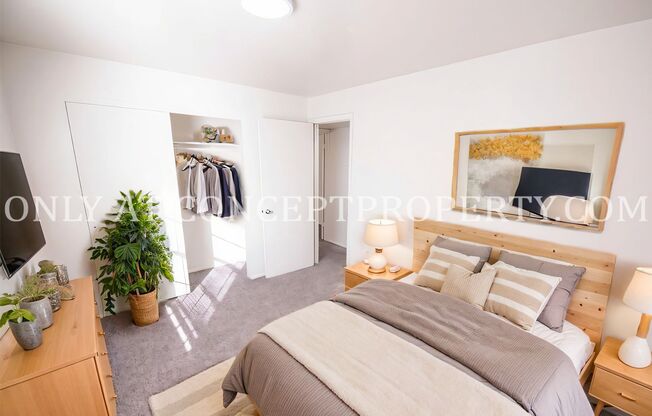 2 beds, 1 bath, 920 sqft, $1,249, Unit 32