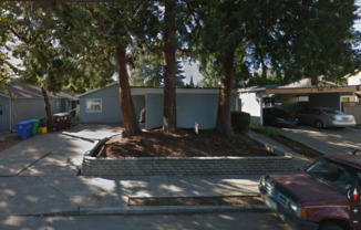 2206 SE TACOMA ST
