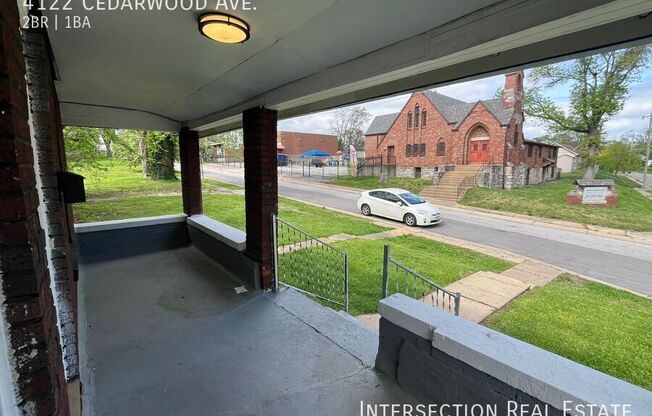 4122 CEDARWOOD AVE