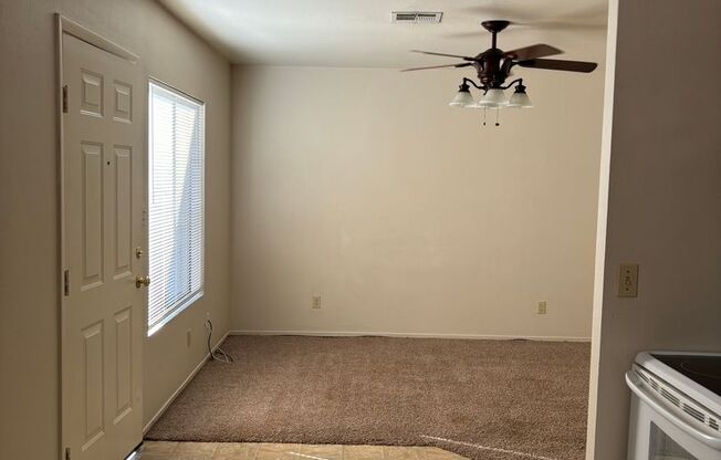 2 beds, 1 bath, $1,250