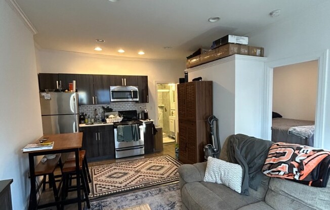 225 Newbury St