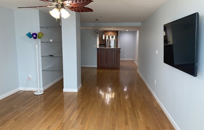 2 beds, 2 baths, 1,110 sqft, $3,100, Unit 6B