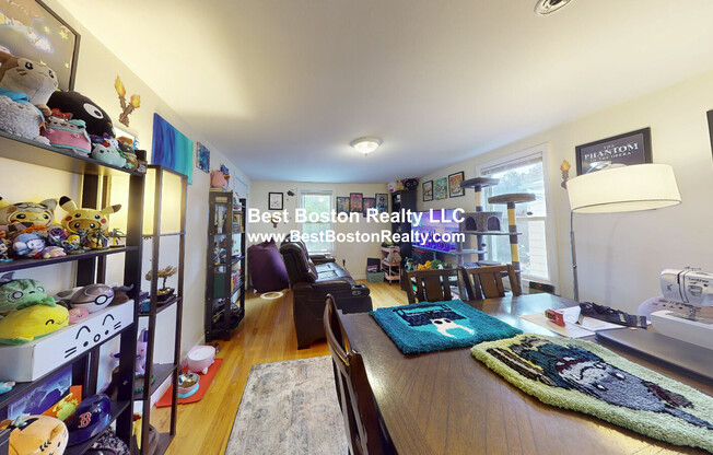 5 Clyde St, Somerville MA 2