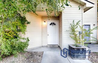 Nampa Fourplex, 2Bd/2Bth/CP, 930Sqft, near Karcher mall off Caldwell Blvd in Nampa