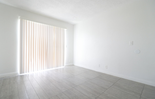 13576 Algonquin Rd