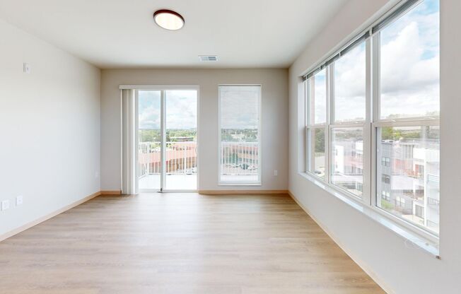 1 bed, 1 bath, 756 sqft, $1,715, Unit #501